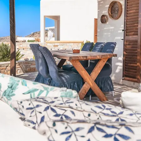 Mentas House Semesterbostad